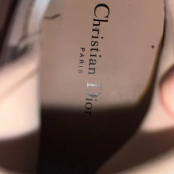 Dior Women's Nude Sneakers - Picture 8 of 8